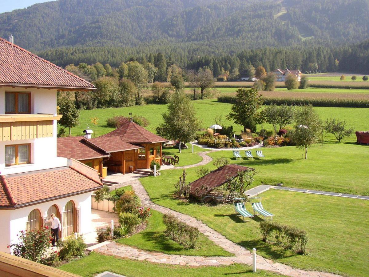 Hotel Tannenhof Brunico Exterior photo